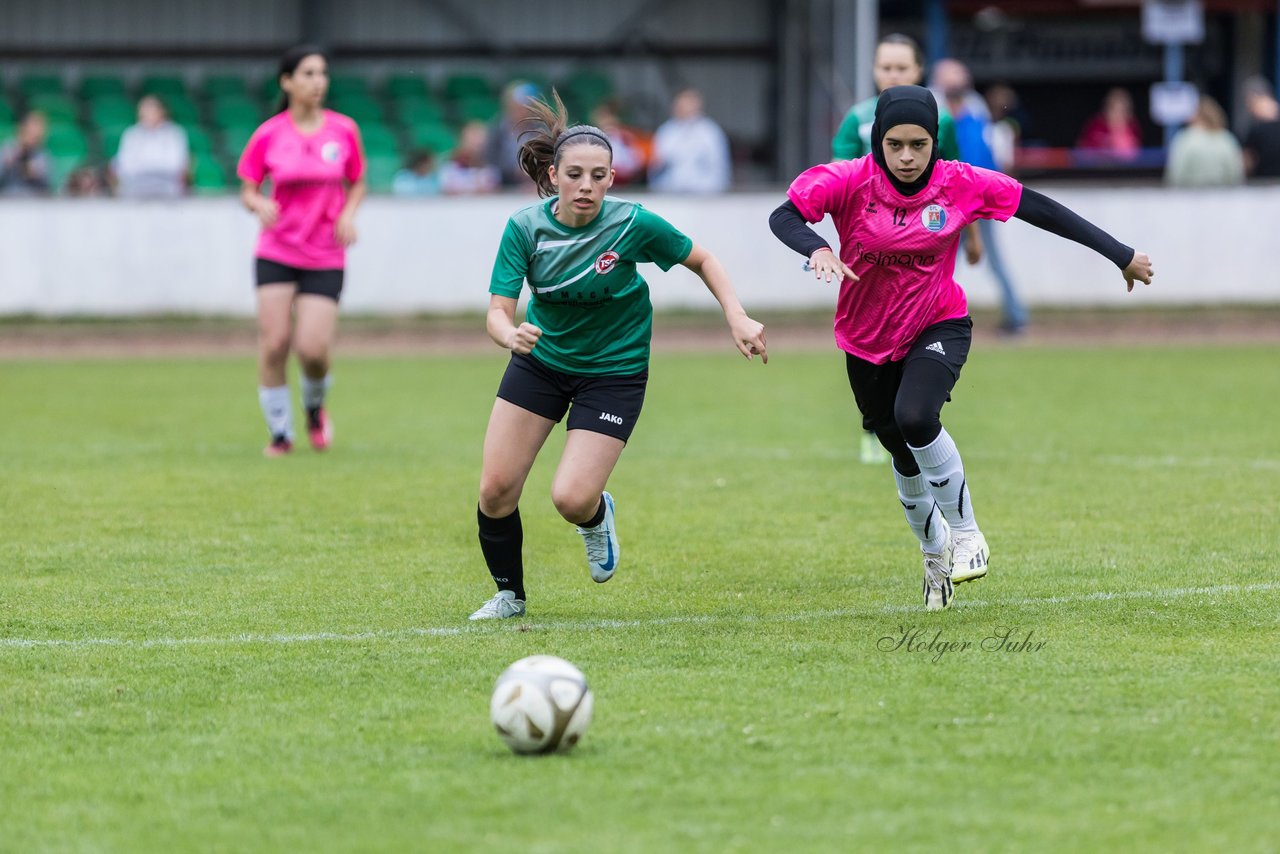 Bild 385 - Loewinnen Cup